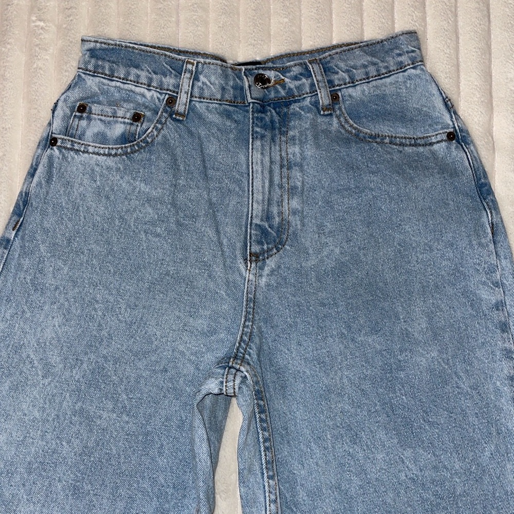 Asos Design To Fit Design Jean | Size 26 - Picture 2 of 10